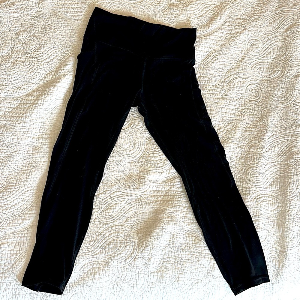 Lululemon Align High Rise Pant with pockets Size 10 Square Size Dot Black